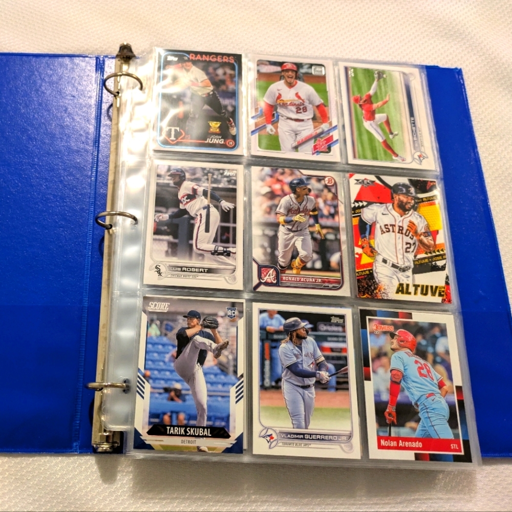 MLB Baseball Trading Cards Binder Collection ⚾ 100 MLB Baseball Card Lot 🔥